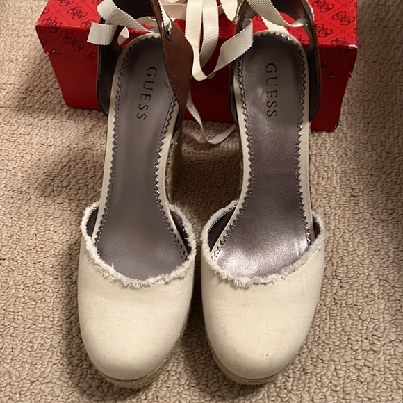 Guess platform tie up espadrille heels round toe - Picture 2 of 5